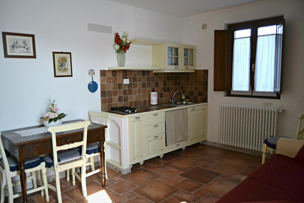 B&B A Casa Dell'Iside Pistoia Oda fotoğraf